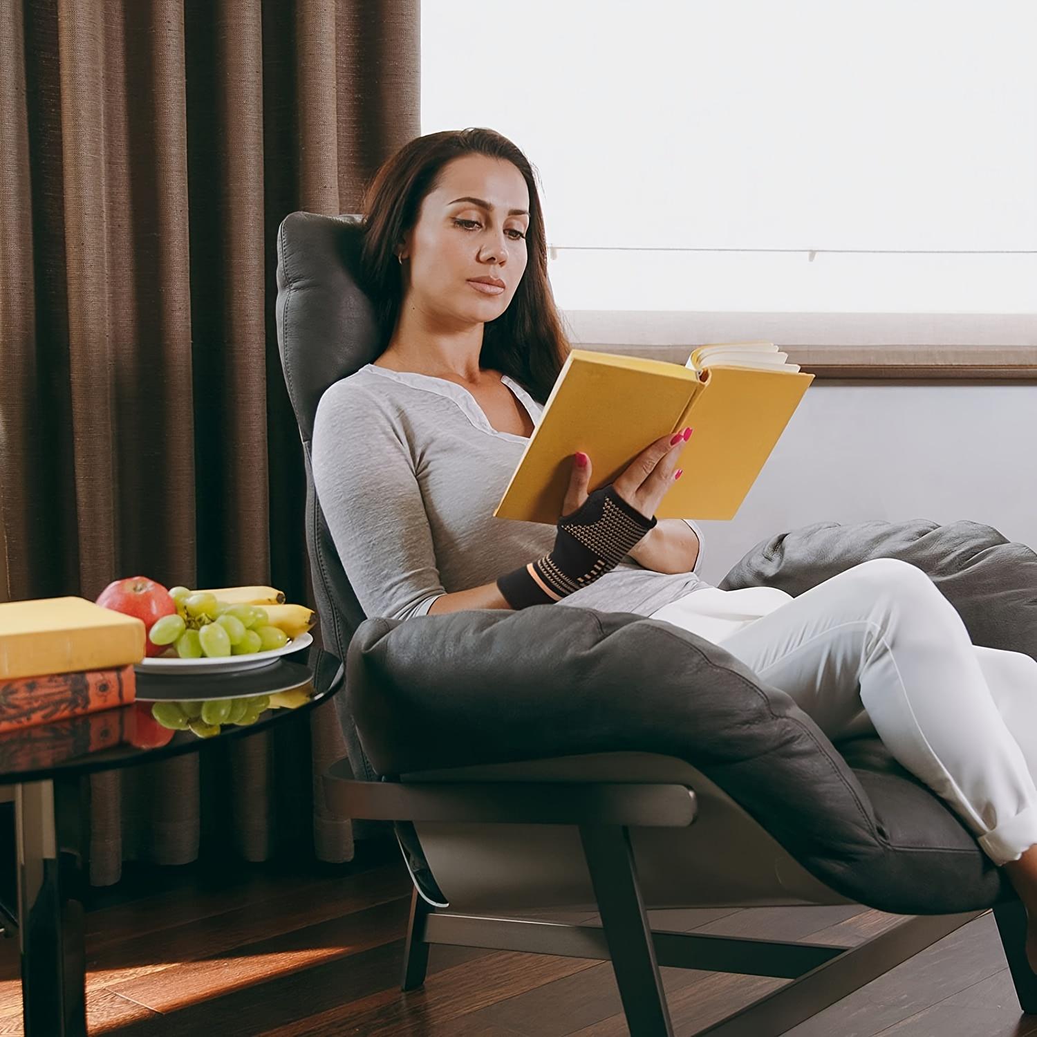 Copper-colored wrist compression sleeve (1 piece), elastic wrist support sleeve, wrist and hand compression sleeve, suitable for sports, gym workouts, typing, and daily activities