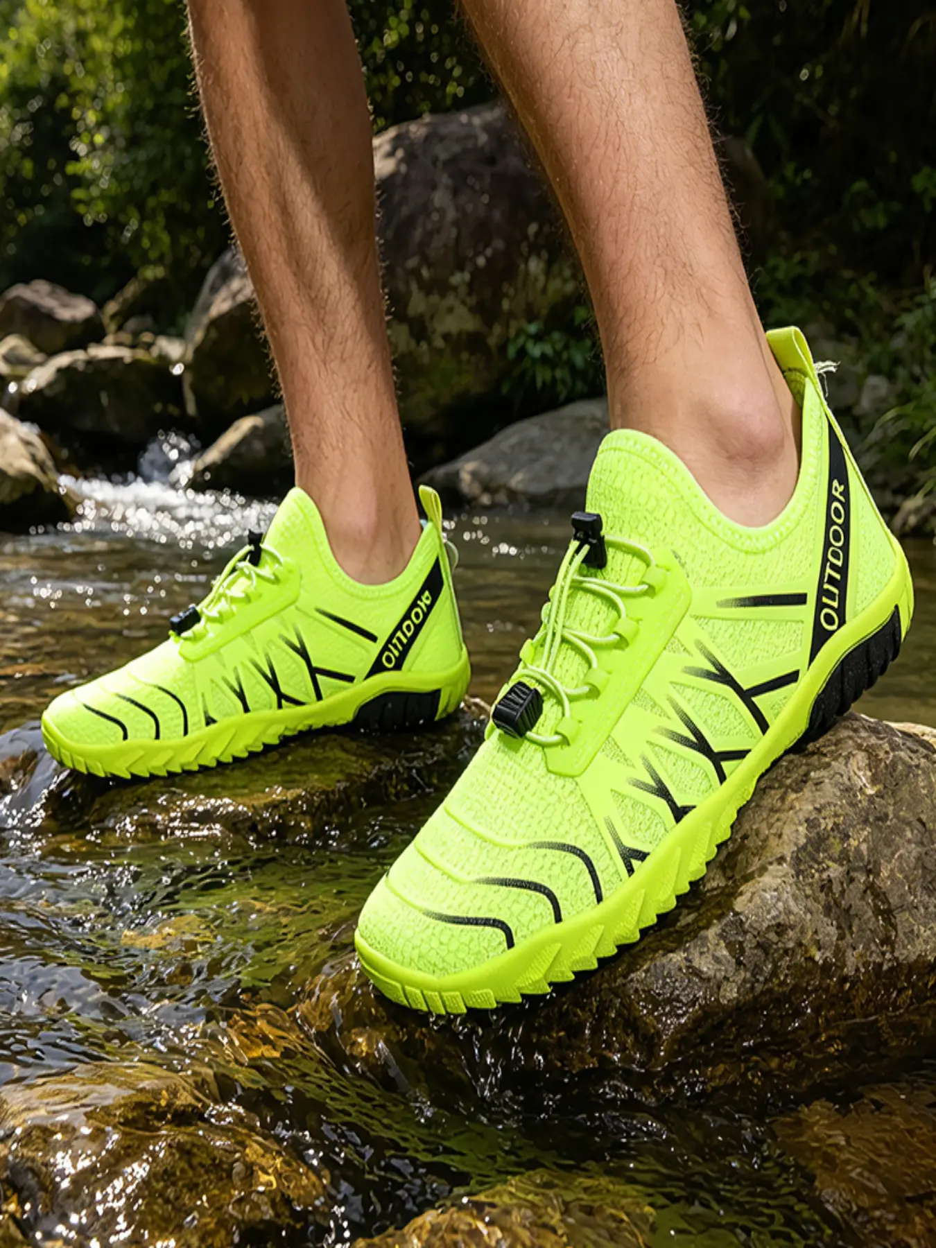 Lightweight Quick-Dry Water Shoes, Adjustable Strap, Non-Slip Beach Sandals, Ideal for Surfing, Snorkeling, Hiking, All-Season Use