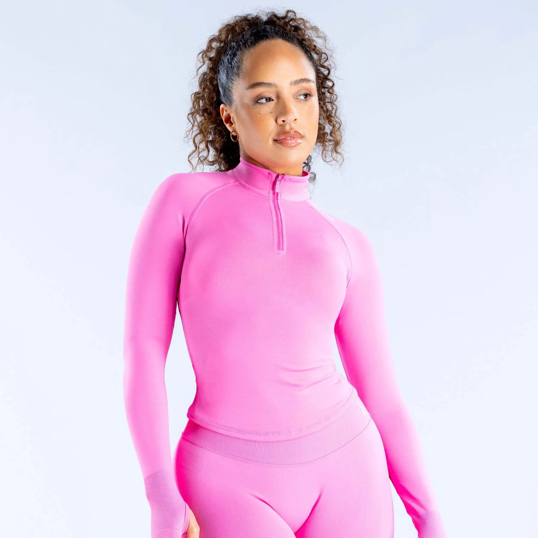 DFYNE Women's Streamline Performance Sculpted Workout Jacket, Slim Fit Full Zip Long Sleeve Top, Buttery Soft Matte Nylon Sweat-Wicking Athletic Jacket for Yoga Daily Athleisure Wear