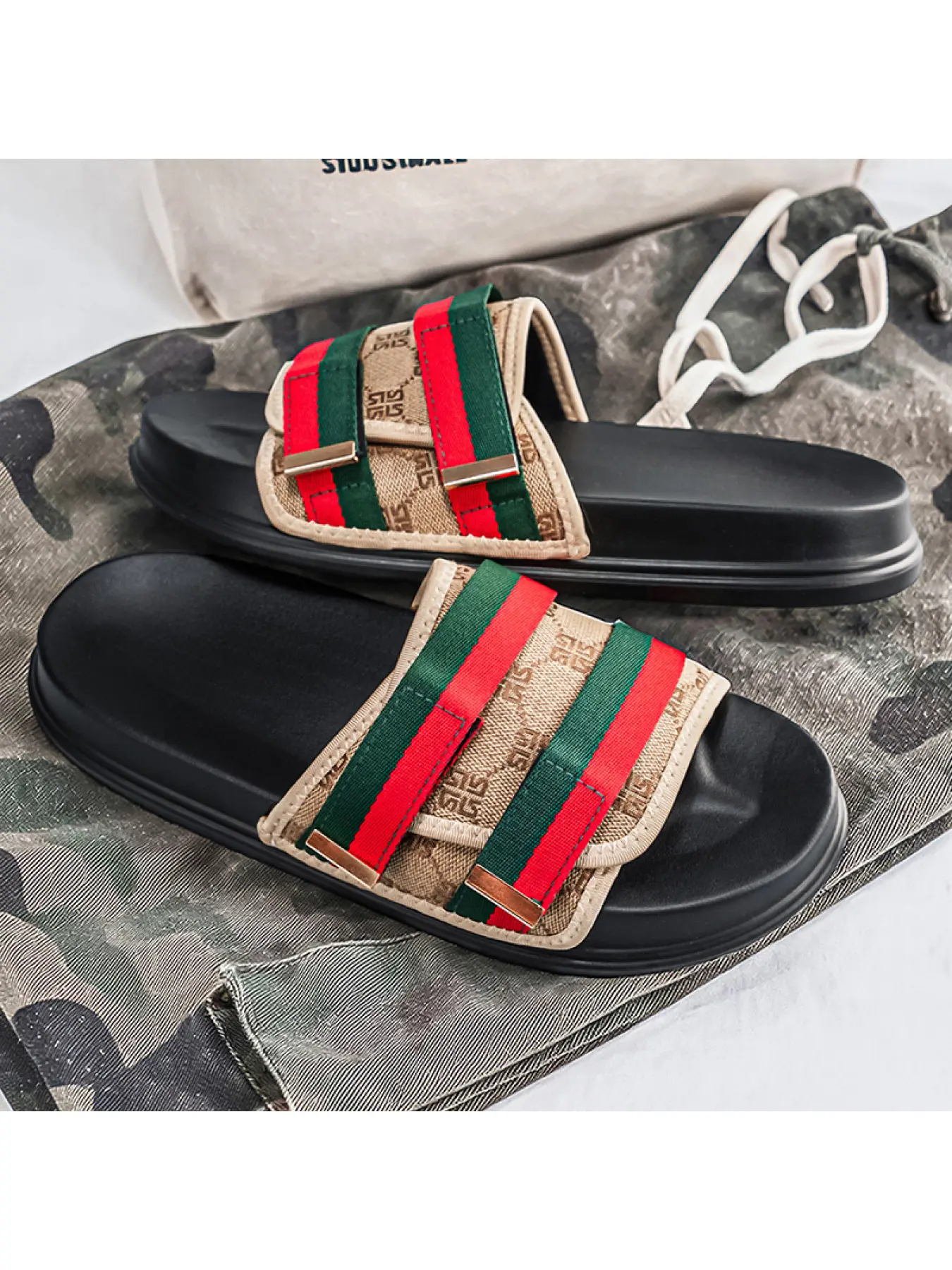 Retro Jacquard Pattern Slide Sandals for Men Women, Vintage Red Green Webbing Strap Thick Cushioned Platform Sole Non Slip Soft Comfort Open Toe Slides Suitable For Home Pool Street Summer Daily Outfit