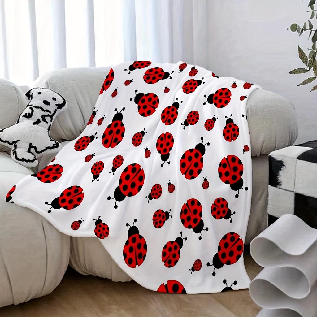 Soft and Comfortable Retro Ladybug Print Flannel Blanket - Lightweight and Anti-Pilling, White with Red and Black Ladybug Pattern, All-Season Universal for Sofa, Bed, Office, Camping Travel Multi-Functional Gift, Cozy Blanket, Home Decoration