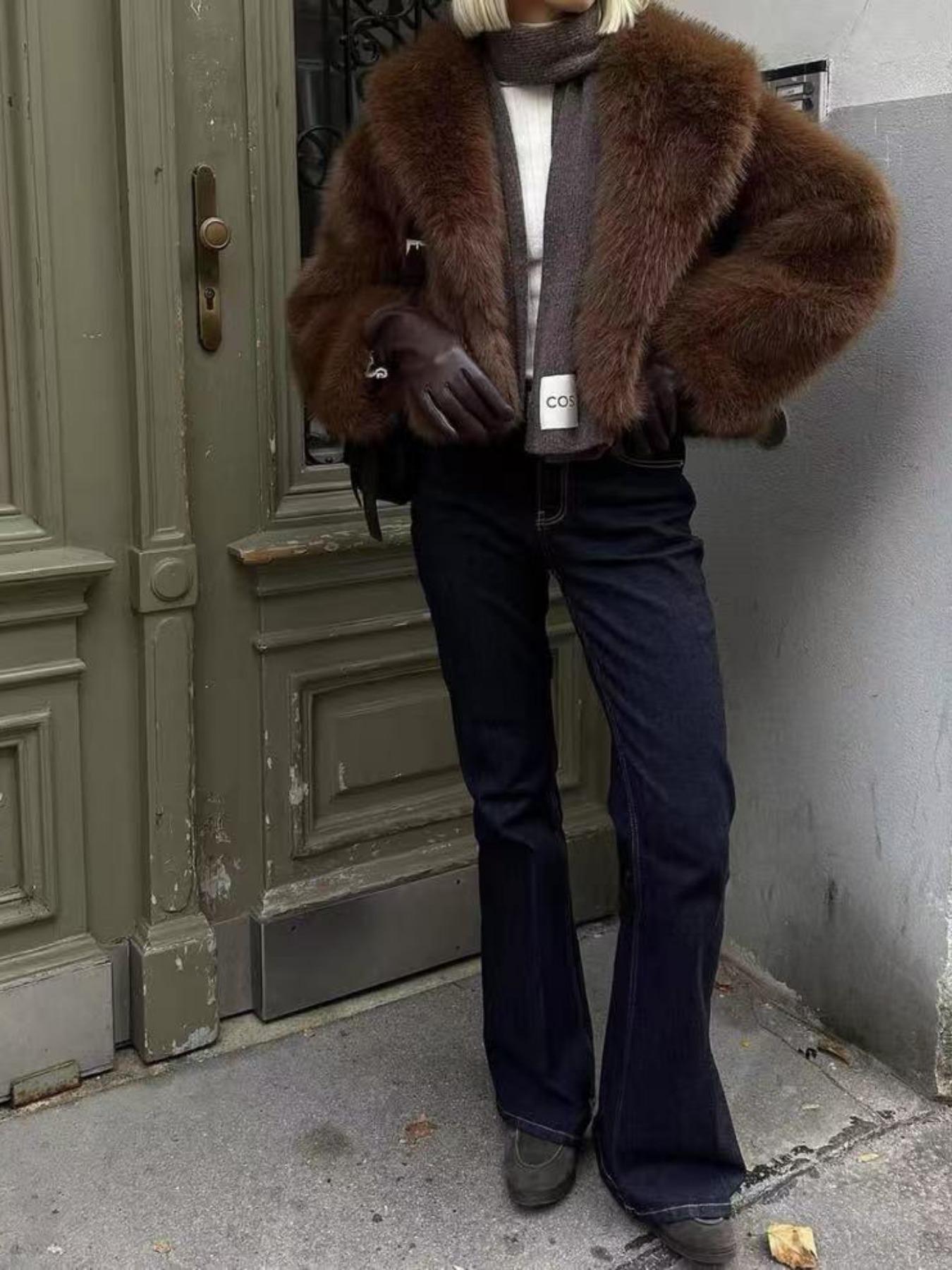 Women's Faux Fur Short Cropped Coat, Woven, Thick Warm Oversize Loose Fit Baggy Winter Jacket, Outerwear, Luxurious Look, New Fashion Trendy Design, Perfect for Cold Weather Women's Faux Fur Short Cropped Coat, Woven, Thick Warm Oversize Loose Fit Baggy Winter Jacket, Outerwear, Luxurious Look, New Fashion Trendy Design, Perfect for Cold Weather
