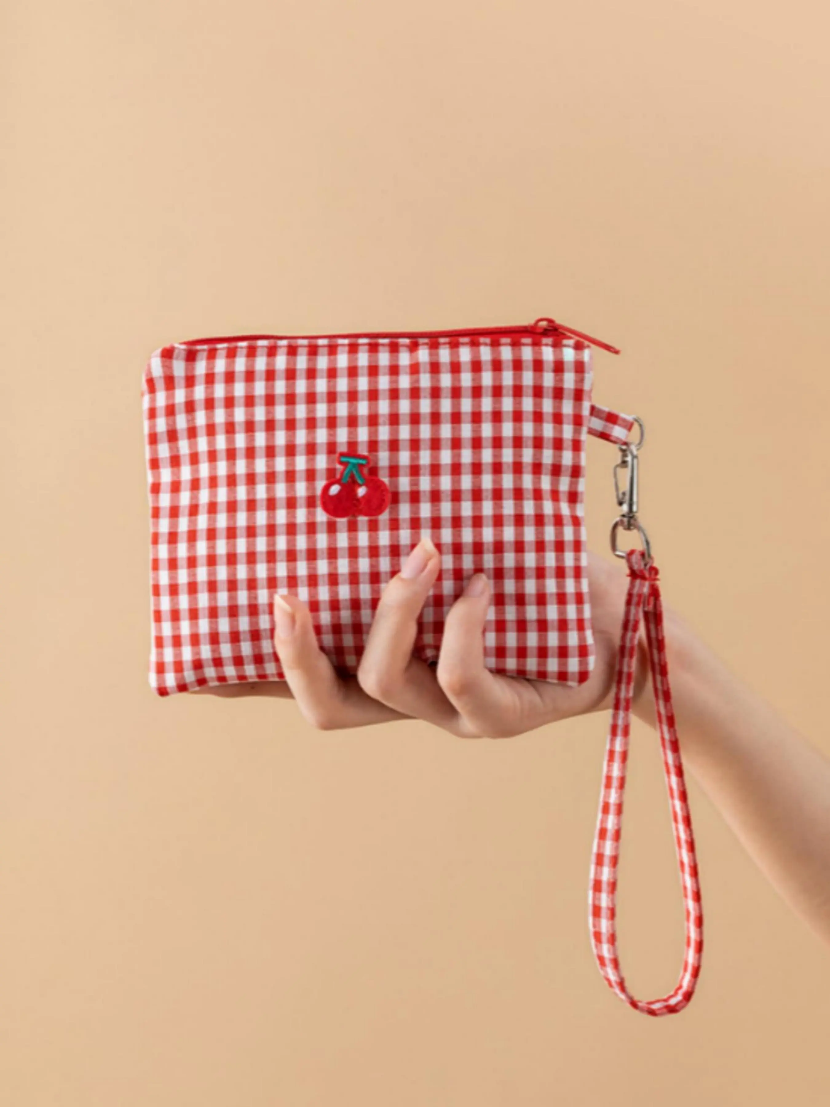 Red White Gingham Canvas Storage Bag, Embroidered Cherry Zipper Makeup Pouch, Matching Fabric Wristlet with Metal Lobster Clasp, Multi Functional Wristlet, Stores Coins, Earbuds, Portable Mini Handbag, Daily Organizer, Ideal Gift for Students Women