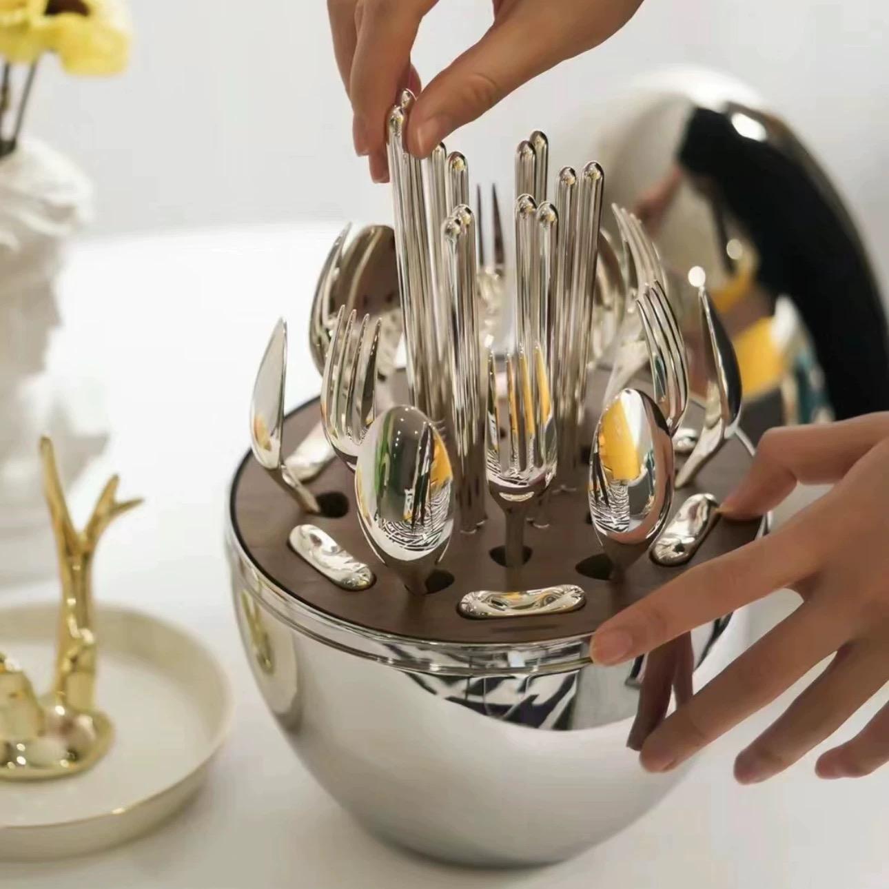 Christmas 24-Piece Stainless Steel Knife Fork Spoon Set with Color Box, High-End Luxury Home Dining, Family Gathering, Gift Choice, Dinnerware Service Set, Utensils, Tableware Set