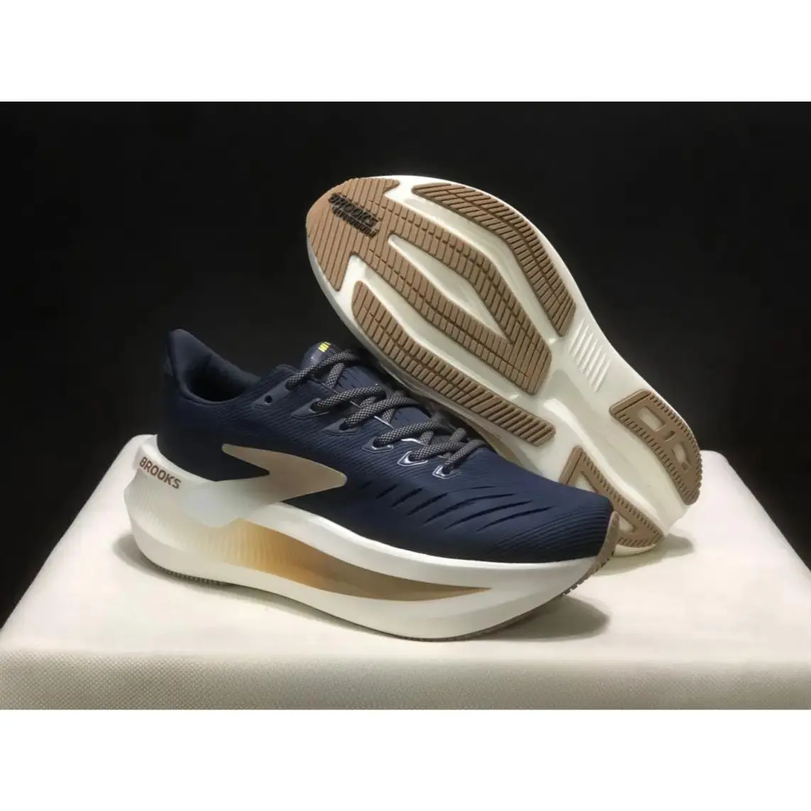 Glycerin Max 2 Running Sneakers, Ultra Cushioned Shock-Absorbing Non-Slip Athletic Shoes for Marathon Training & Daily Commute