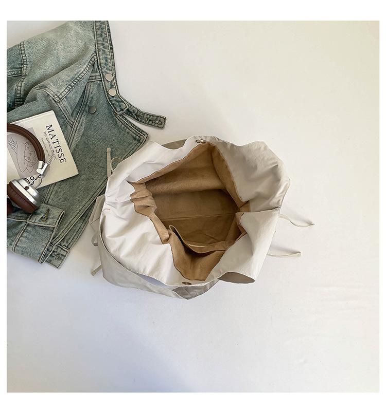 New Fashion Simple Shoulder Bag Women Large Capacity Comfortable Versatile Texture Tote Bag Simple Casual Storage Handbag