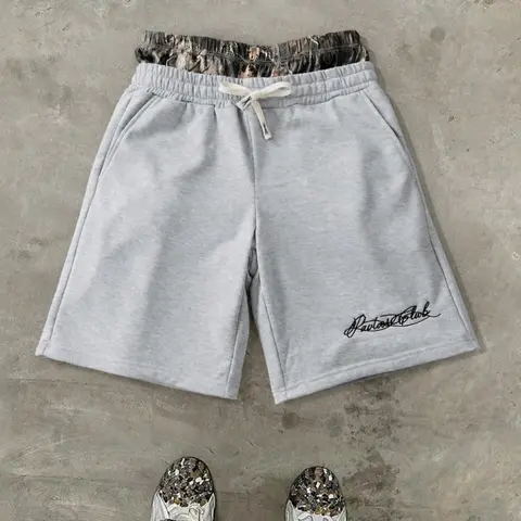 Men's High-Street Hip-Hop Camouflage Athletic Shorts, Camo Patchwork Graphic Elastic Waist Shorts with Signature Embroidery, Stretch Sweat Shorts with Pockets, Mock Two-Piece Dual Waistband Design, Ideal for Campus, Commute and Gym