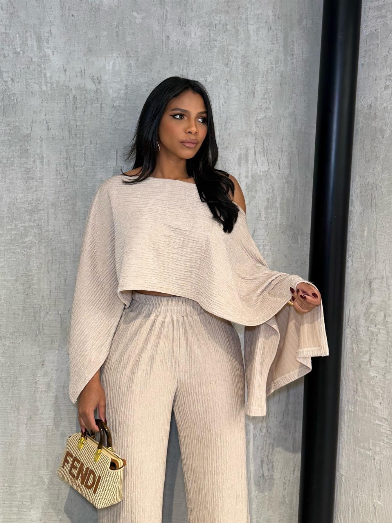 Women's Fashionable Asymmetrical Neckline Top & Elastic Waist Pocket Pants Set, Fit, Elegant Casual for Beach Vacation