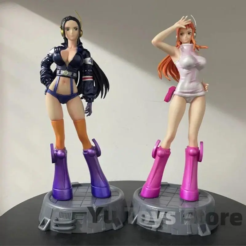 Original 26cm One Piece Figures Girls Robin Nami Standing Posture Anime Beautiful Girl'S Desktoy Ornamental Collection Gift