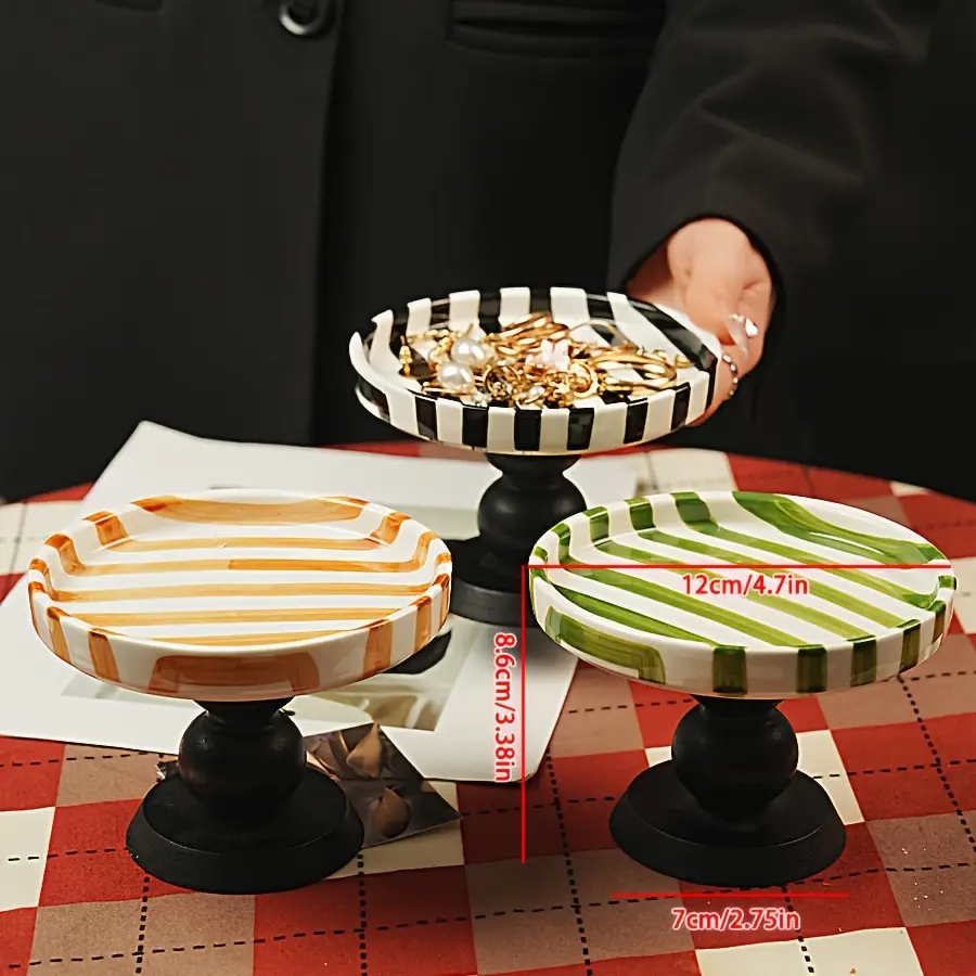 Hand-Painted Vintage Japanese Striped Ceramic Dinner Plate - Multicolor Round Dessert & Appetizer Plate with Unique Foot Design, Ideal for Pudding & Home Kitchen Decor
