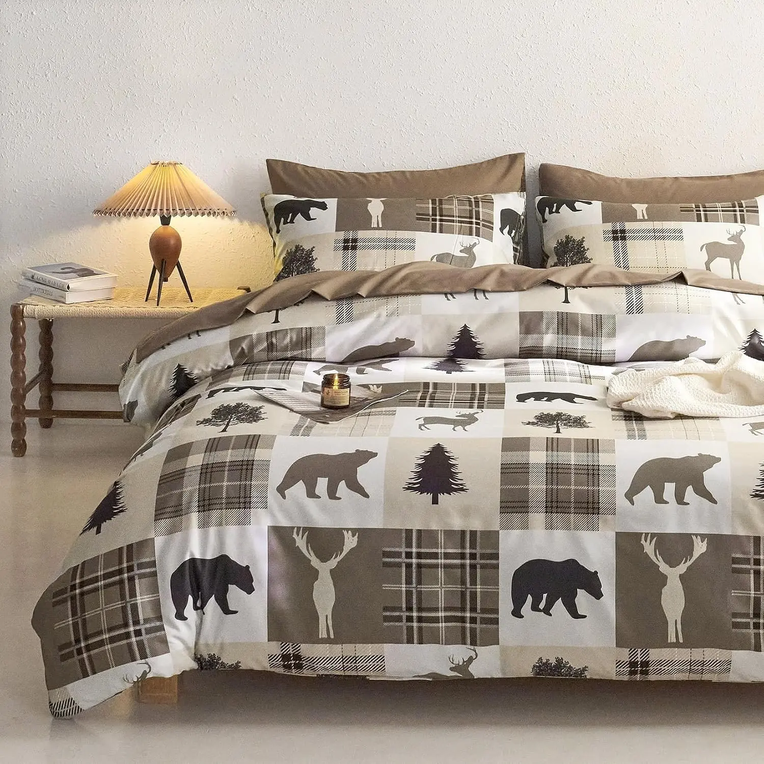 Rustic Comforter Set, Cabin Christmas Lodge Western Country Bear Deer Moose Woodland RV Outdoor Theme, Soft Lightweight Bedding, 3 Pieces, Taupe, Full Size