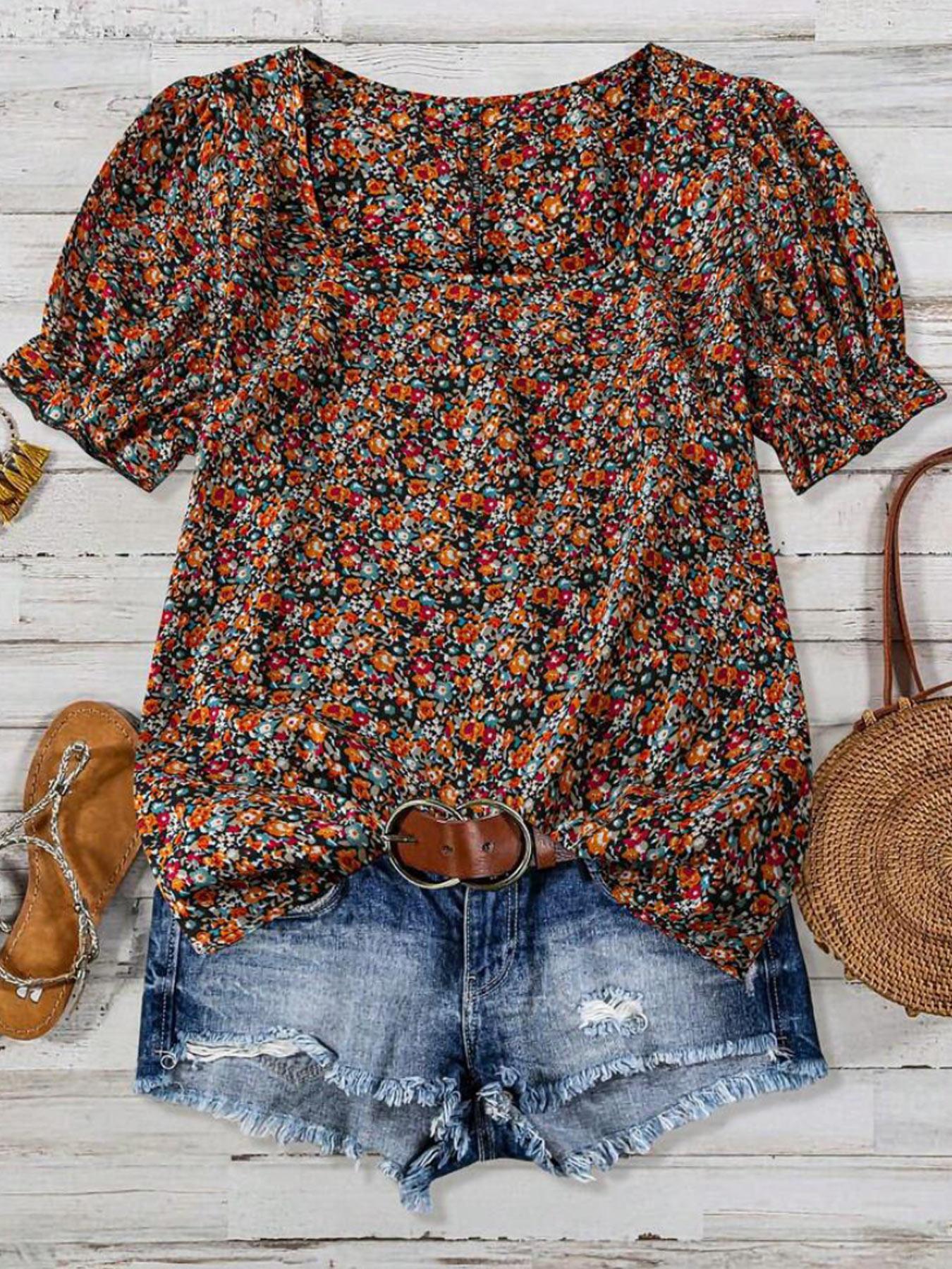 【Plus Size】 Ditsy Floral Print Blouse, Shirts, Casual Short Sleeve Top for Daily Wear, Women Plus Clothing for All Seasons