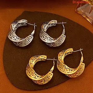 Hollow Geometric Gold Earrings With Synthetic Gem Inlay, Lightweight Cutout Elegant Statement Ear Jewelry For Daily Fashion Matching