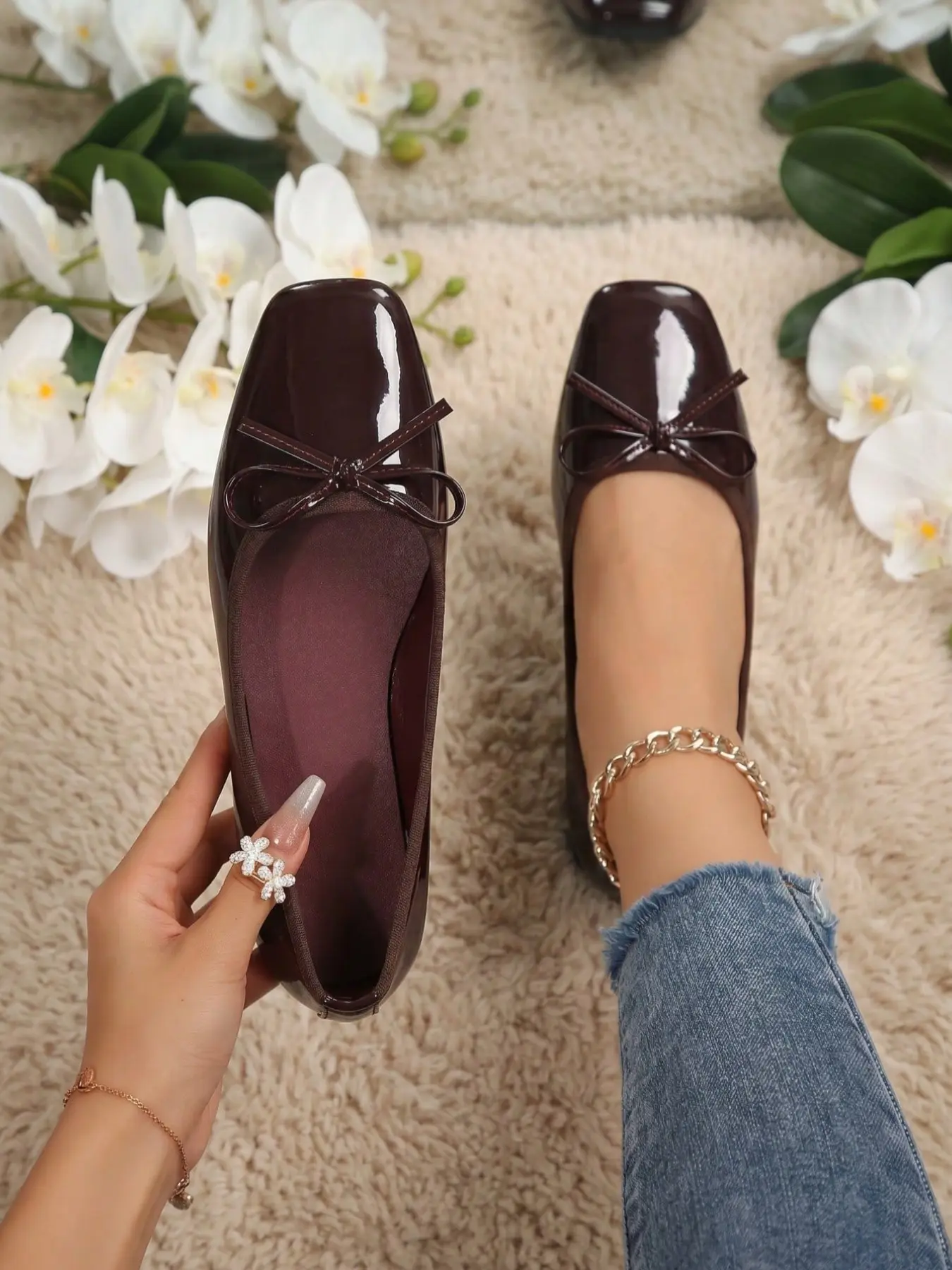 French Style Spring Fall Bow Design Slip-On Shoes, Slimming Flat Pumps for Skirts, Fashionable and Comfortable for Office, Dates, Travel, Versatile Flat Shoes
