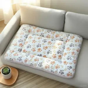 Thickened Plush Cushion, Cat Sleep Pad Dog Bed, Coral Velvet Dog Blanket Cotton Mat, Bedding Suitable for Small Medium Large Pets, Paw, Home