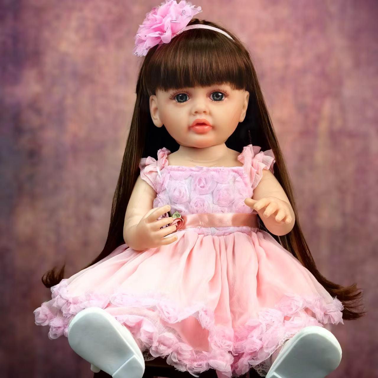 22 Inch Realistic Doll Reborn Doll, Realistic Newborn Baby Doll with Accessories, Cute Play House Pretend Play Toy, Gorgeous Doll, Girls Birthday Gift, Holiday Gift
