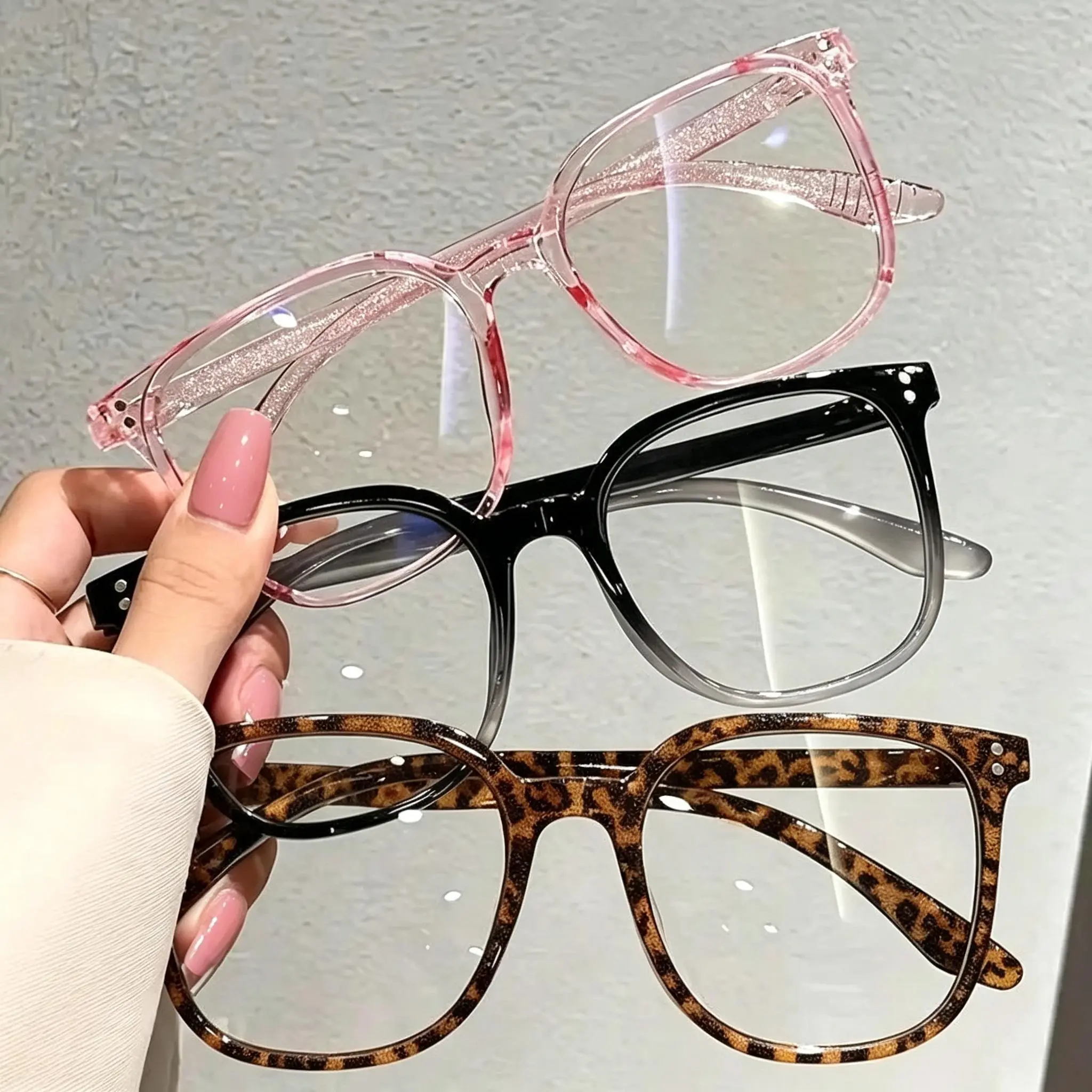 4-Pack Women’s Blue Light Blocking Glasses, Trendy Fashion Frame Computer Glasses for Screen Time, Office, Reading, Gaming & Daily Wear