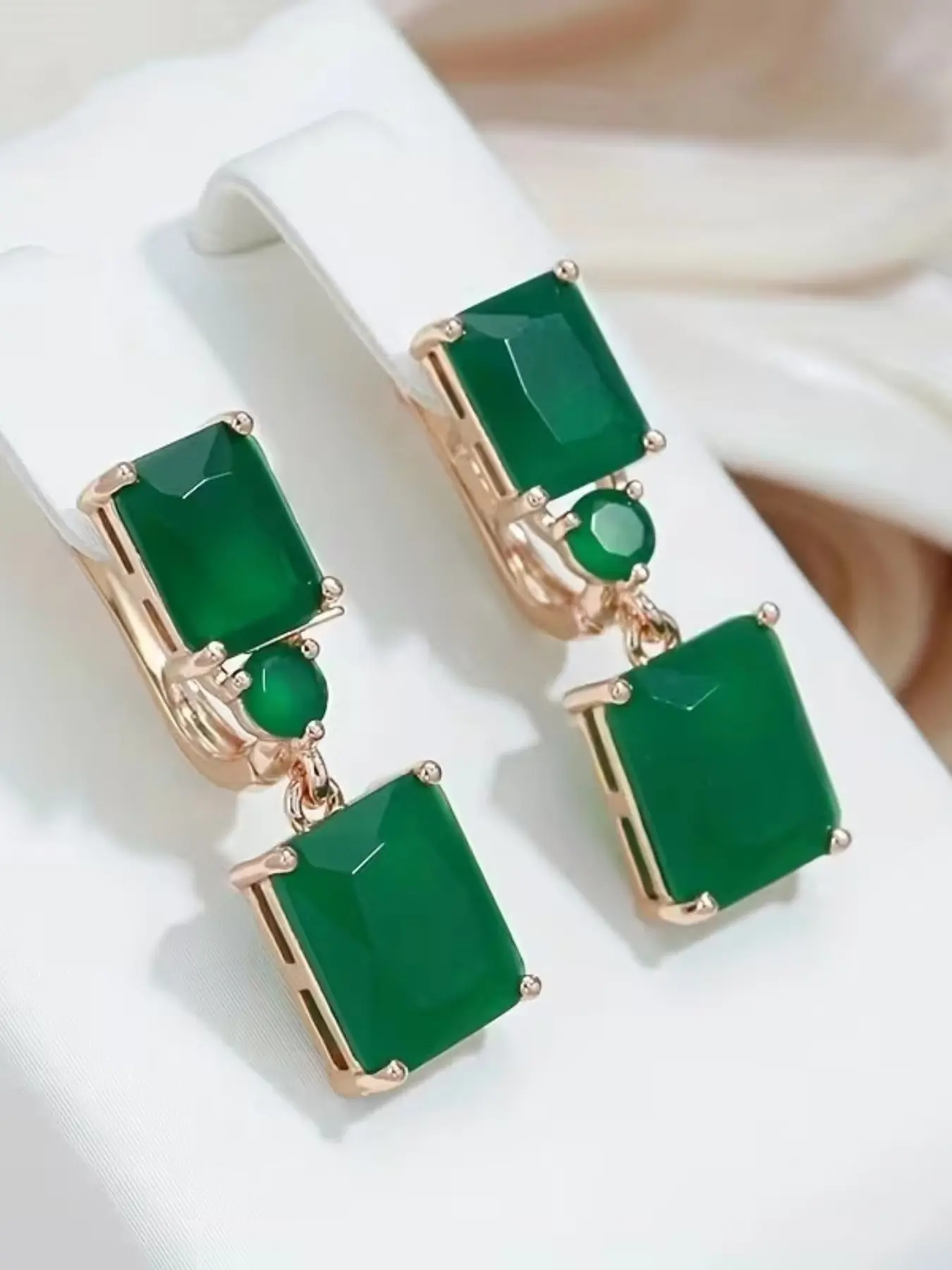 Vintage Geometric Emerald Hoop Earrings, Elegant Copper Ear Cuff, Perfect for Weddings, Parties, Daily Wear, All Seasons