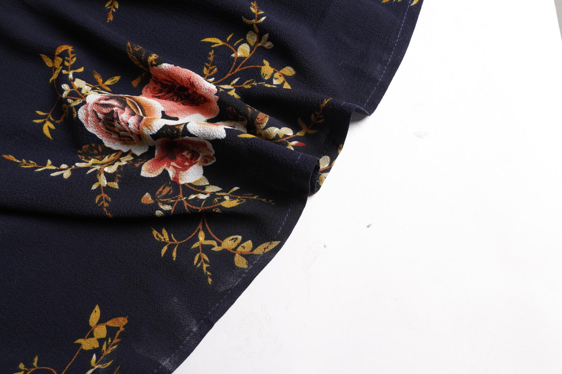 Elegant Rose Print Long Dress, Round Neck Loose-Fit Thin Fabric, Back Zipper Design, Perfect for All Seasons, Women's Fashion