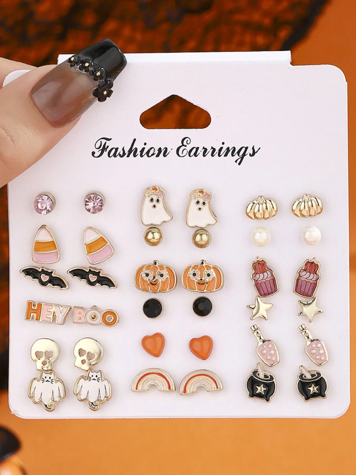 18-Piece Halloween Earrings Set for Women, Ghost Pumpkin Bat Candy Rainbow Heart Earrings, Sweet Punk Style, Card Packaging