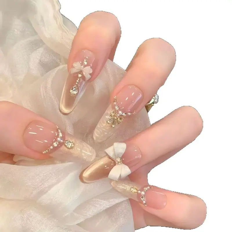 Handmade Press On Nails | Trending Quiet Luxury Nail Trend | White Ribbed Champagne Cat Eye Reusable Nail Tips | Elegant Rich Lady Tone Skin-brightening Manicure | Soft Pure Aesthetic Removable False Nails For Office Commute Daily Errands Casual Urban Str