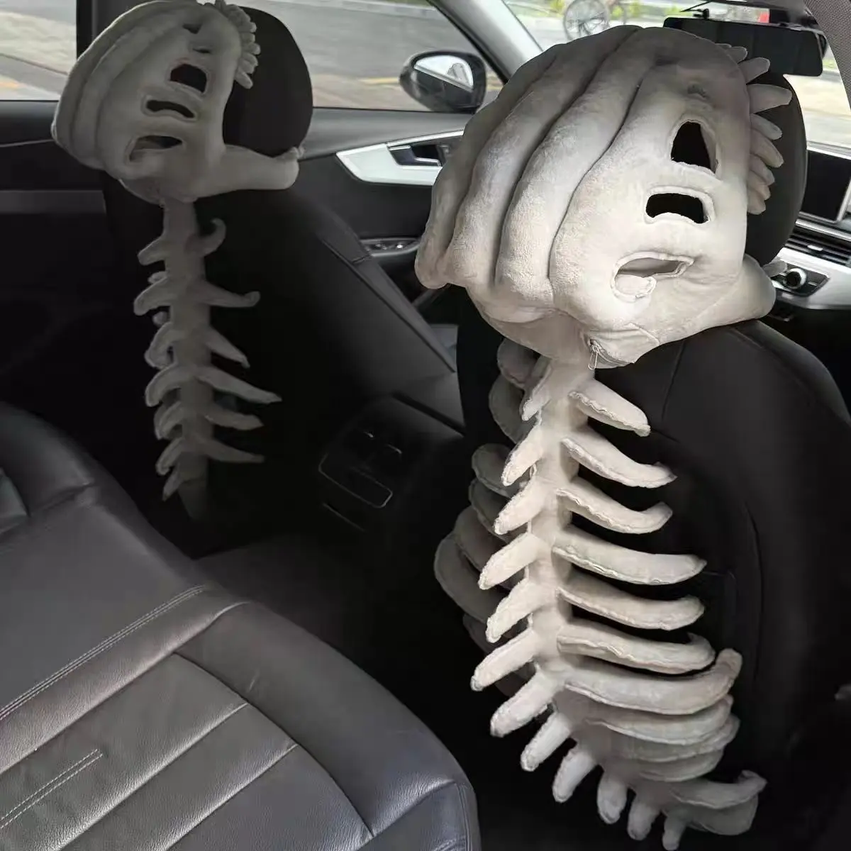 Dinosaur Skeleton Plush Headgear Mask, Soft Wearable Role-Play Prop, Halloween Party Accessory, Comfortable Silent Funny Hat, Home Decor, Car Ornament, Fun Gift