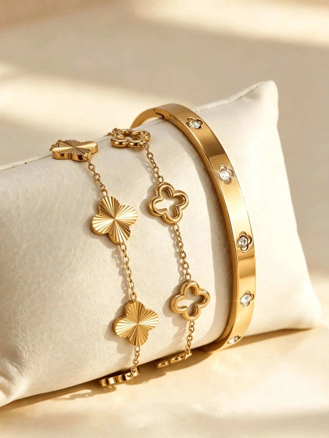 3pcs/1pc Fashionable Elegant Stainless Steel Bracelet, Clover Design, Suitable For Daily Wear, Birthday Gift, Party, Holiday Gathering, Also An Ideal Choice For Yourself Or Friends.