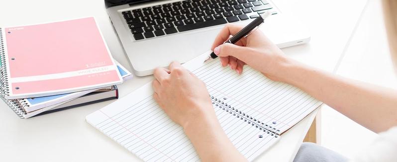 Spiral Notebook, College Ruled, 1-Subject, 4 Pack, 8 x 10.5 in, 70 Sheets, 3-Hole Punched, Pastel Colors (Pink, Purple, Blue, Green), for School, Home & Office, Writing Journal