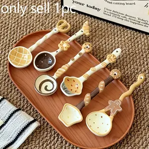 1pc Cute Cartoon Ceramic Spoon, Sweet Treats Spoon, Long Handle Design, Food Grade Safe, Dishwasher Safe, Ideal for Soup, Desserts, Oatmeal