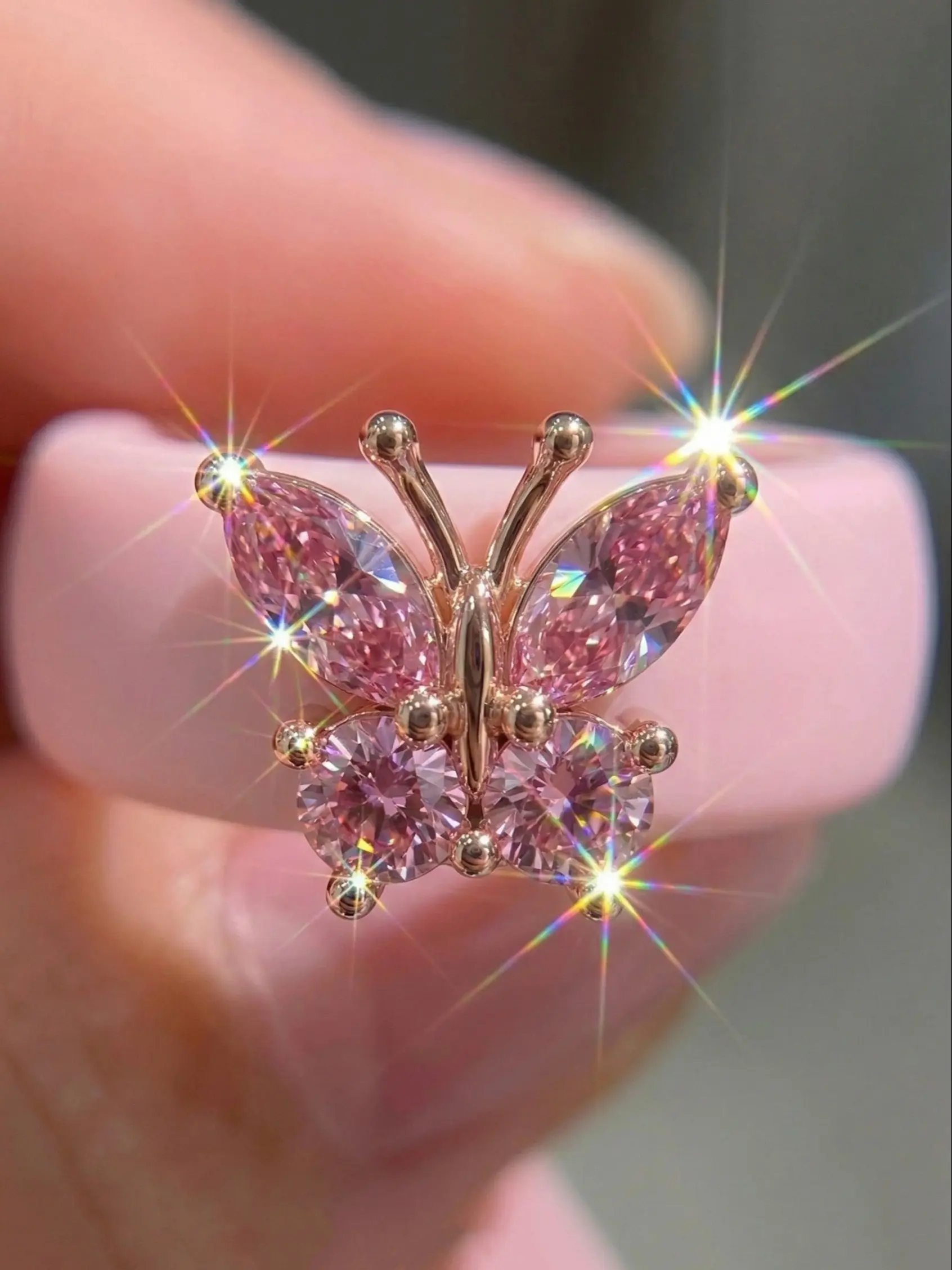 Women's Silicone Ring with Rhinestone Butterfly, Adjustable Elastic Band, Low Allergy Wedding Ring, Comfortable Fit, Sizes 5-10, Adjustable Butterfly Rings