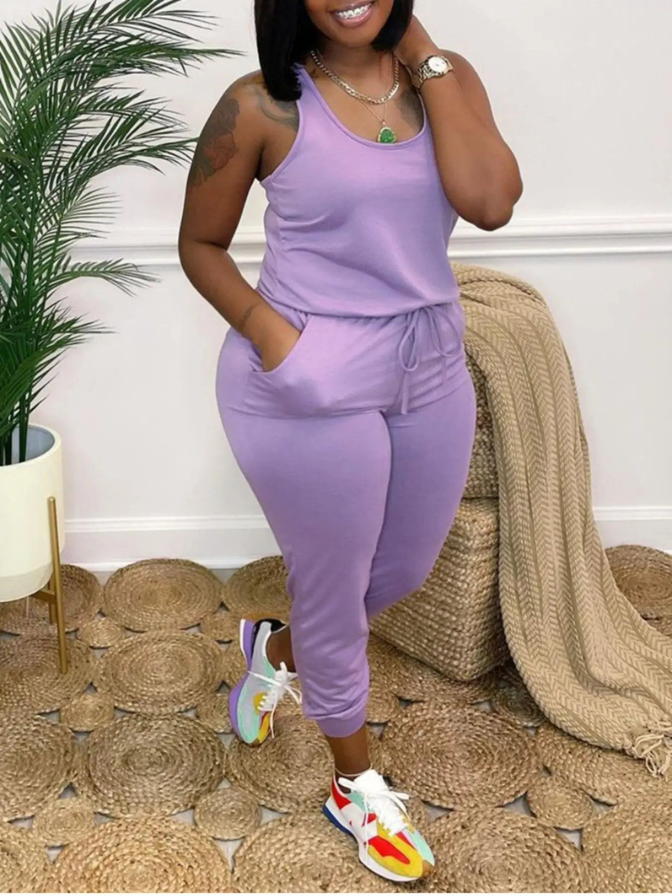 Lw-Sherowear Plus Size Women Solid Sleeveless Tank Jumpsuit, Drawstring Adjustable Waist Pocket Capri Jogger Romper, Multi Color Soft Stretch Loose Loungewear Jumpsuit for Daily Street Vacation
