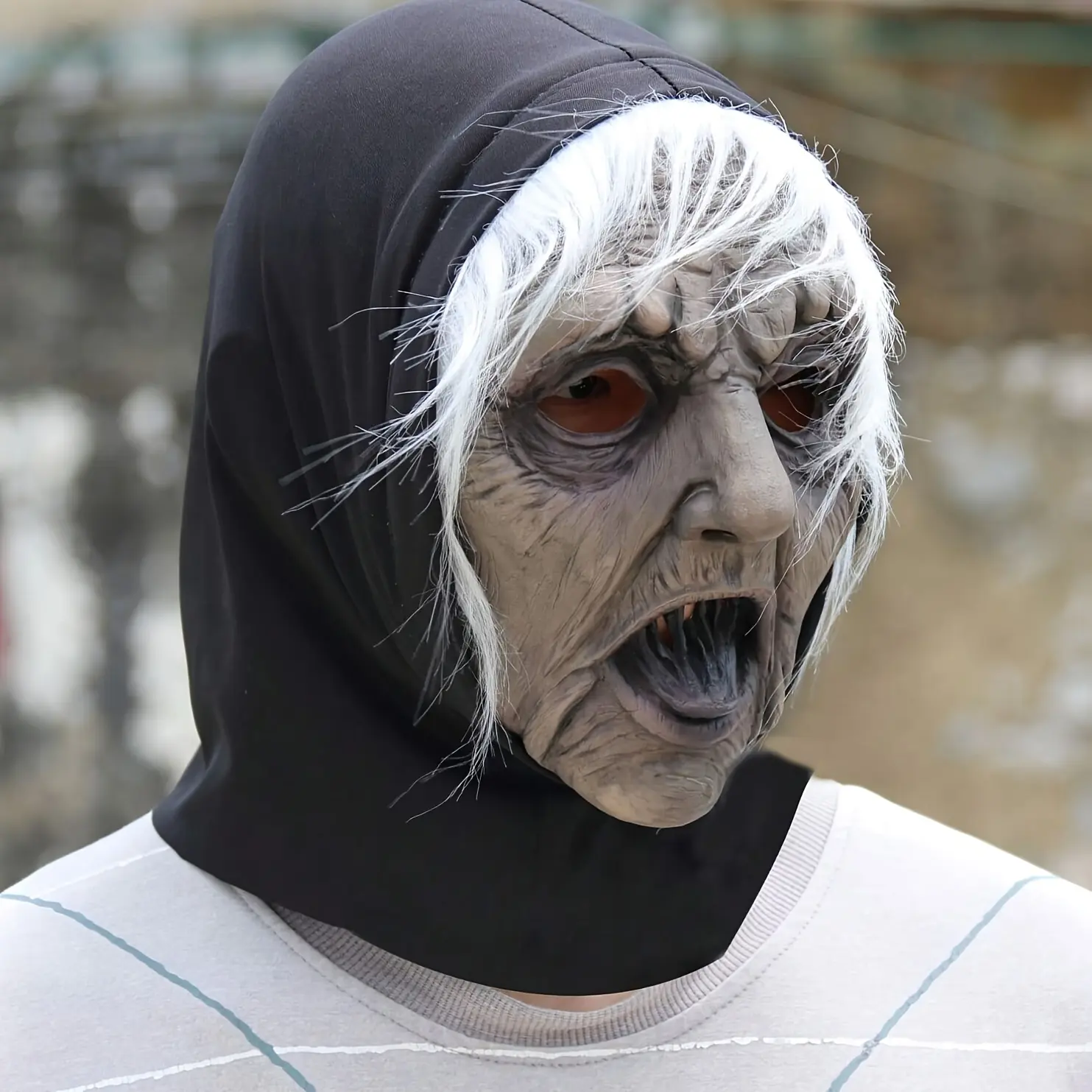 Creepy Witch Mask, suitable for Halloween costume parties, scary white-haired witch mask, one size fits all