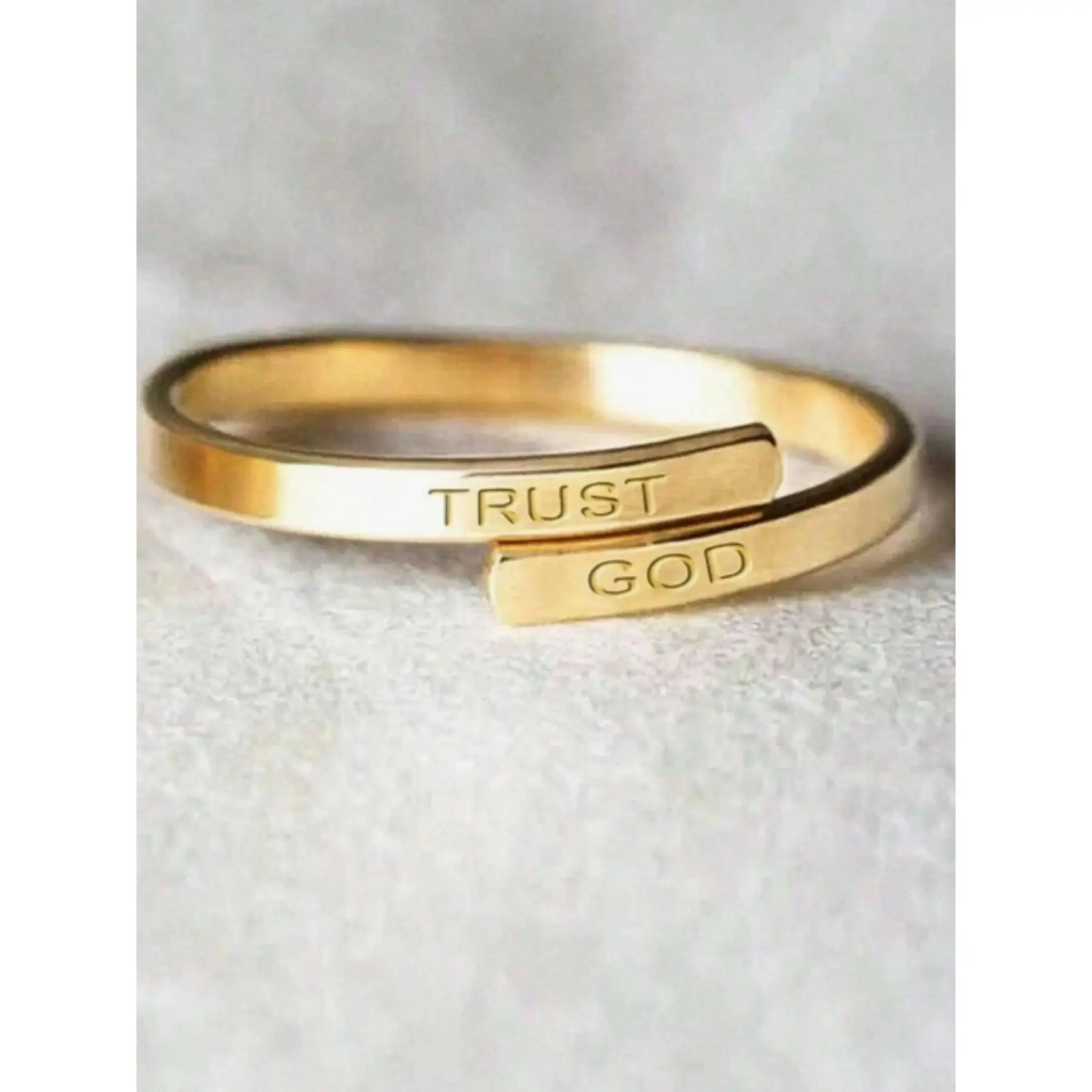 Letter Engraved Stainless Steel Ring, Metal Rings, Fashion Jewelry for Party, Daily Clothing Decor, Trendy All-match & Exquisite Jewelry for Birthday Gift, Wedding Promise Rings, Personalized Jewelry