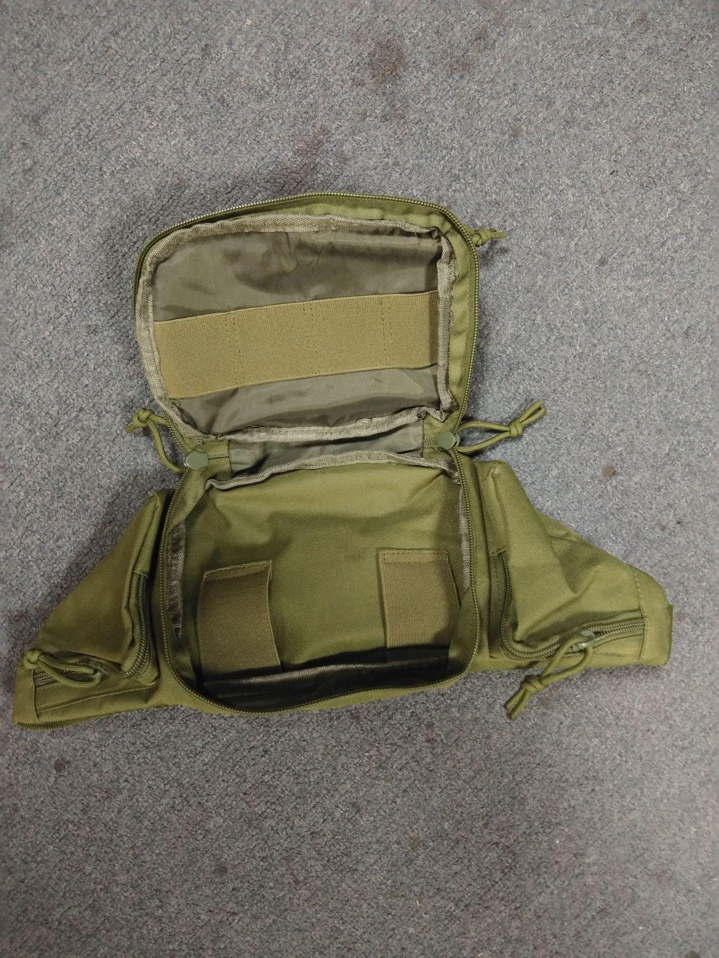 Outdoor Multifunctional Tactical Fanny Pack Invisible Cycling Running Sports Mountaineering Camping Anti-splashing Sports Fanny Pack