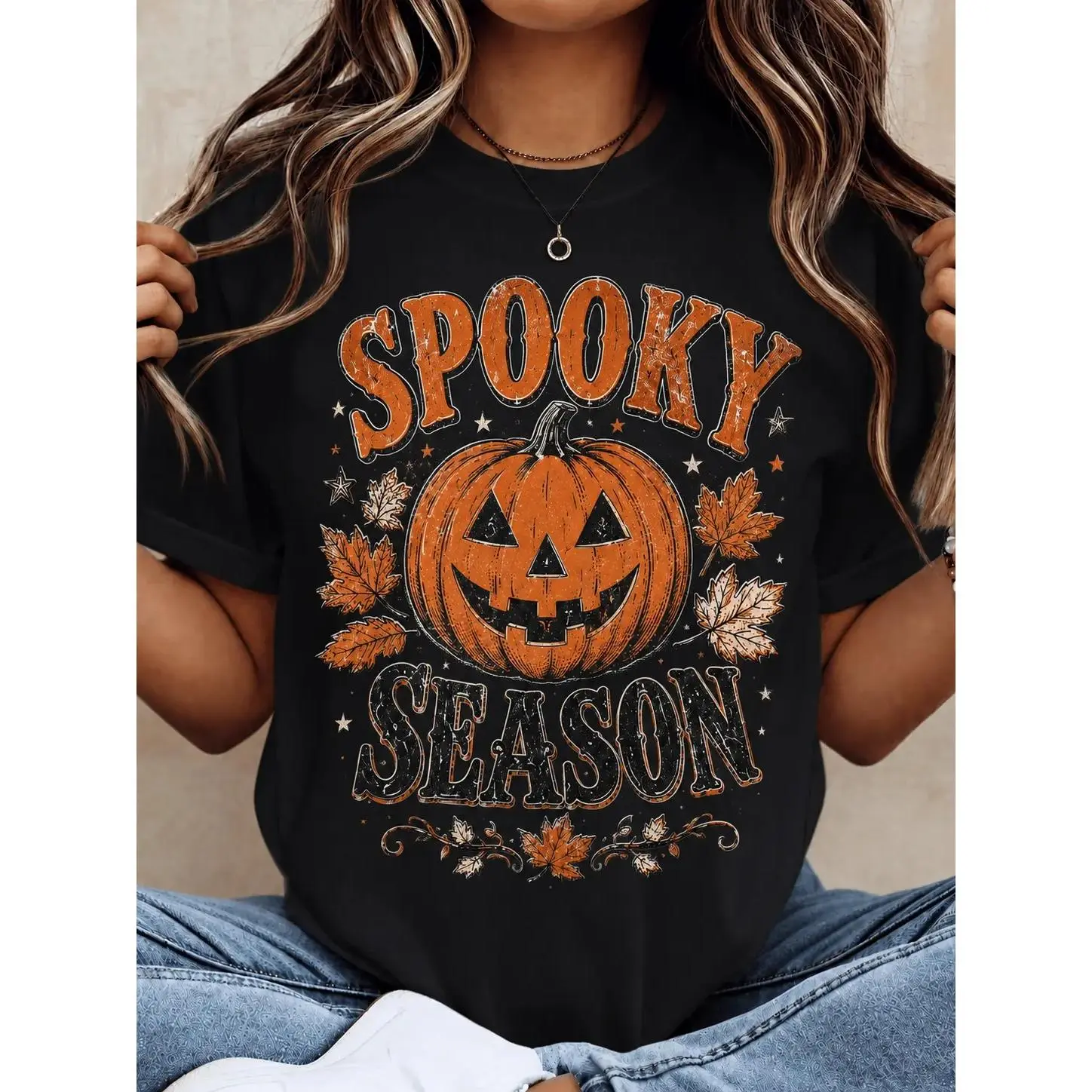 Women's Vintage Comfortable Short-Sleeve Halloween Graphic Tee - Spooky Season Pumpkin Print, Casual Wear Statement Top, Shortsleeve, Round Neck