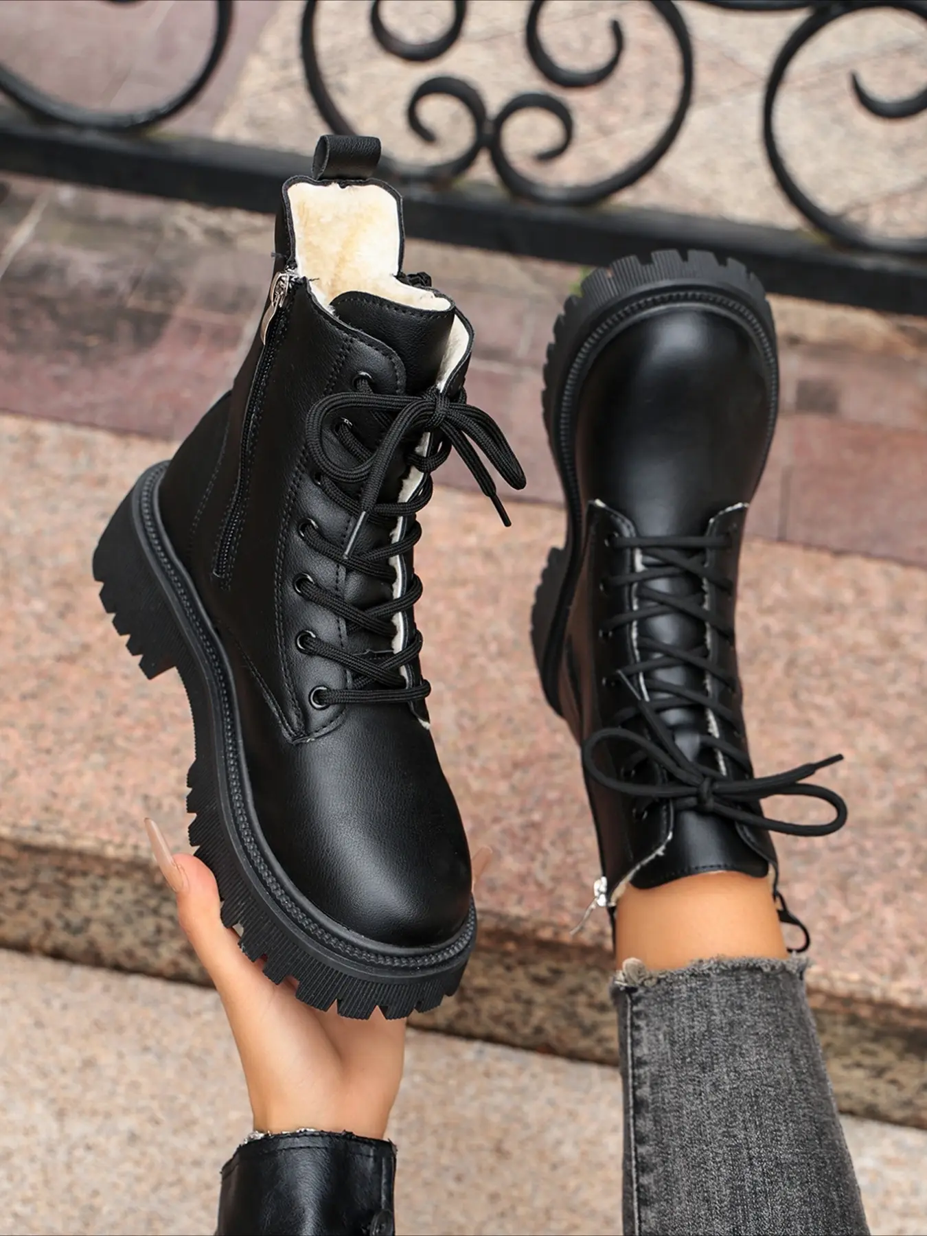 Round‑toe lace‑up platform ankle boots with thick fleece lining, side zipper, anti‑slip chunky sole, trendy warm women work boots for cold autumn winter