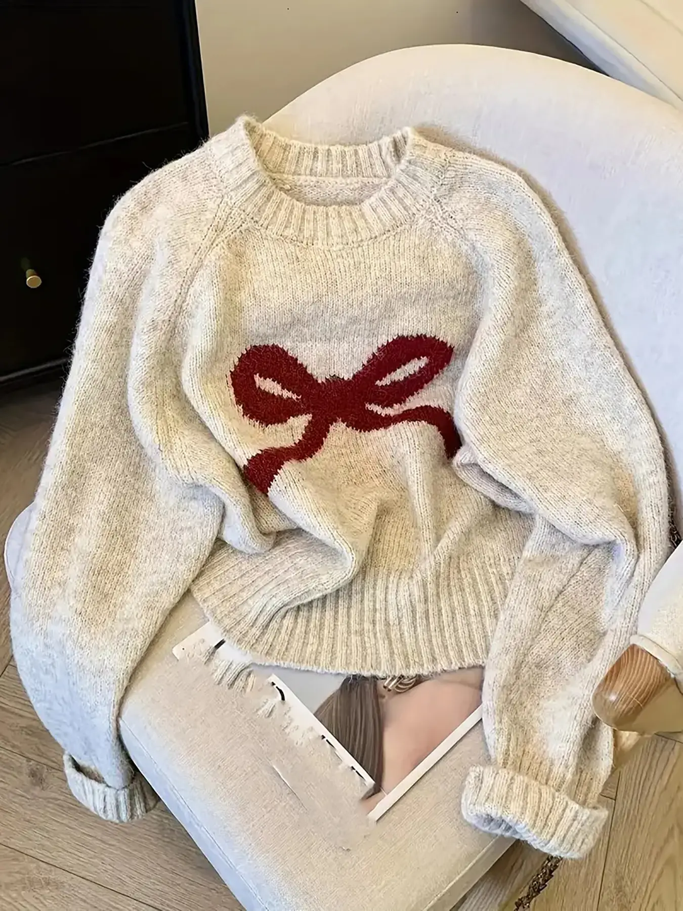 Women's Butterfly Knot Round Neck Sweater, Fall & Winter Thick Knit Top, Sweet Style Loose Fit, Elegant Cardigan for Valentine's Day Casual Knitwear