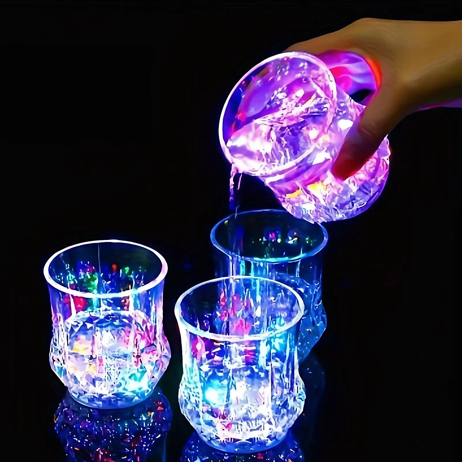 Liquid Activated LED Light Up Crystal Cups, Plastic Glowing Tumblers, Auto Light-Up Bar Party Decor Cups, Reusable Plastic Tableware, Christmas Thanksgiving Holiday Gift