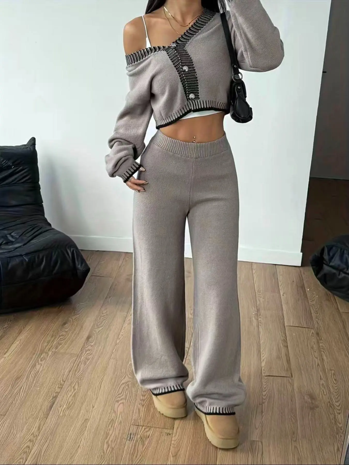 Two-Piece Elegant Women's V-Neck Cardigan Set, Long Sleeve Colorblock Knit Top & Pants, Casual All-Season for Spring, Fall, Winter