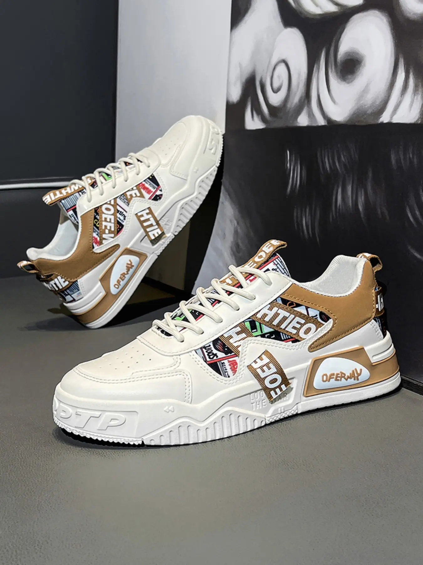 2026 New Men's Graffiti Print Platform Skate Shoes with Woven Ribbon Decor, Embossed Letter Pattern on Side, Cushioned Anti-Slip Lightweight Thick Sole Sneakers, Suitable for Daily Commute, School, Hip Hop Street Style & Outdoor Casual Wear