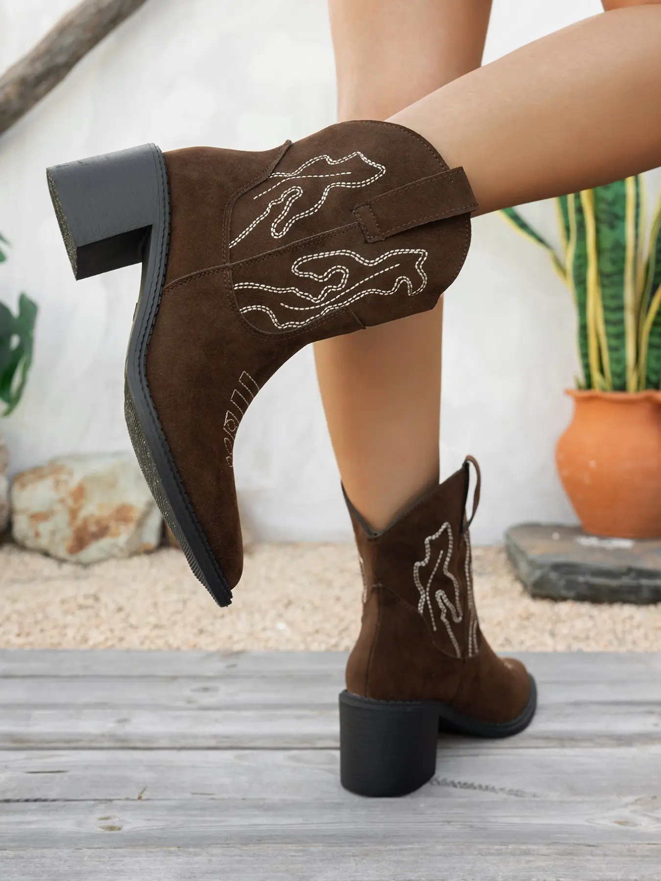 New Classic Western Style Short Calf Jeans Boots, Retro American Country, Bohemian Fashion, Urban Travel, Outdoor Camping, Market, Vacation Photo Shoot