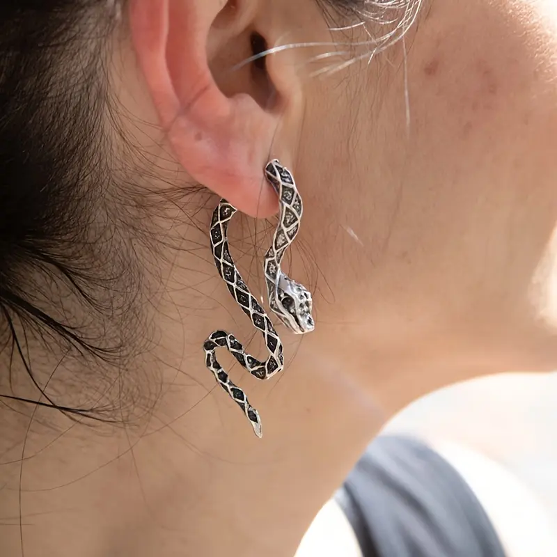 Bohemian style creative retro snake earrings are the perfect choice for party wear, party accessories, and commemorative gifts for friends. They are also ideal Halloween party accessories
