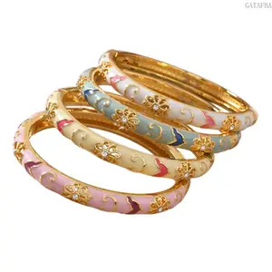 Women's Vintage Floral Motif Enamel Ornamental Bangle - Gold-Tone, Zircon-Inlaid Round Bracelet for Female Wear, Casual Parties & Daily Use, All-Season Birthday Gift