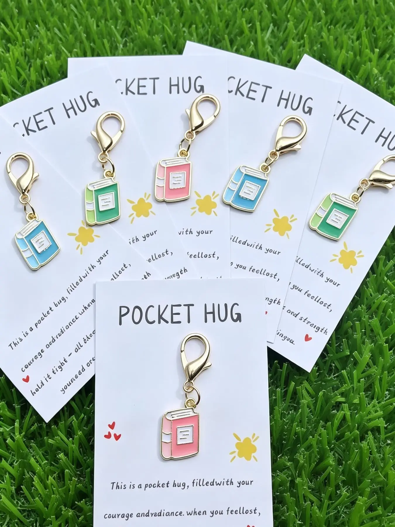 6pcs Inspirational Encouragement Book Keychain Ornaments, With Warm Text Pocket Hugs, Can Be Used As Bag Accessories, Keychains, Healing Gifts For Classmates And Friends, Student Schoolbag Decor, Positive Energy Small Pendants, Fashionable Alloy Keychain