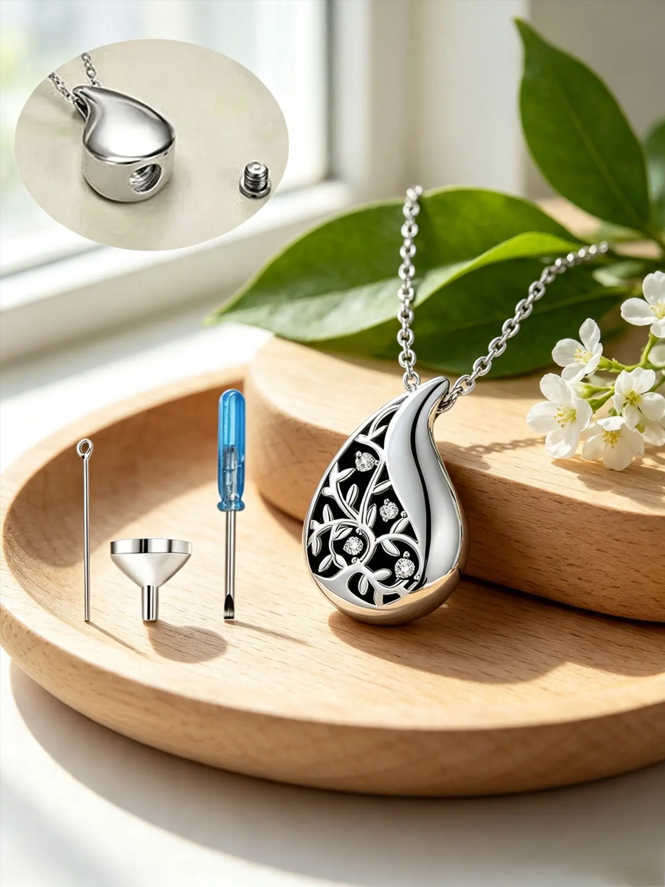 1Pcs Silver Tree of Life Teardrop Urn Necklace for Ashes Family Tree Keepsake Cremation Pendant Memorial Jewelry for Women