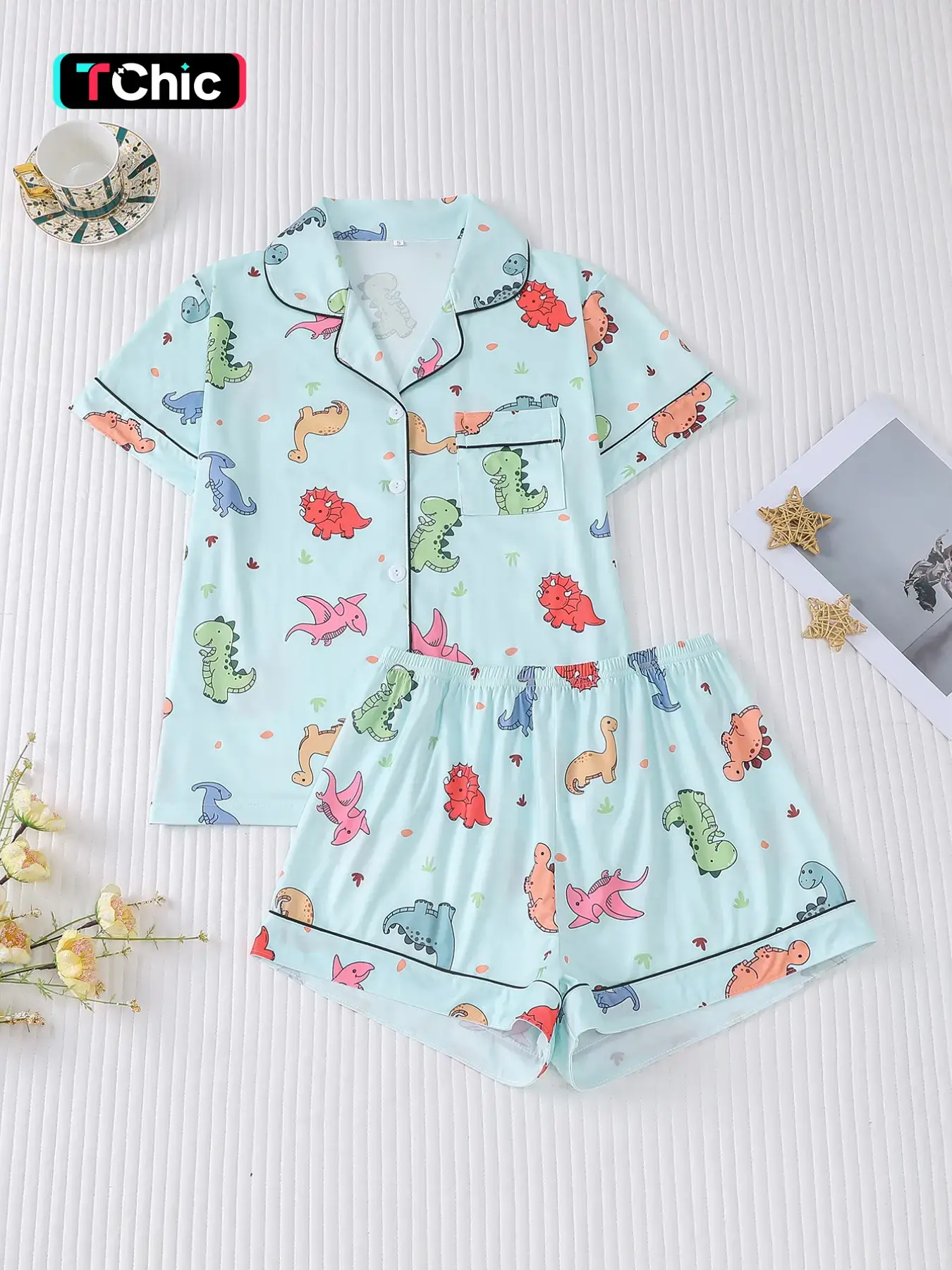 Women's Dinosaur Print Pajama Set, Cartoon Print Pajama, Comfortable Fitted Shirt & Elastic Shorts, Casual Summer Sleepwear, Loungewear for Pajama Party & Home