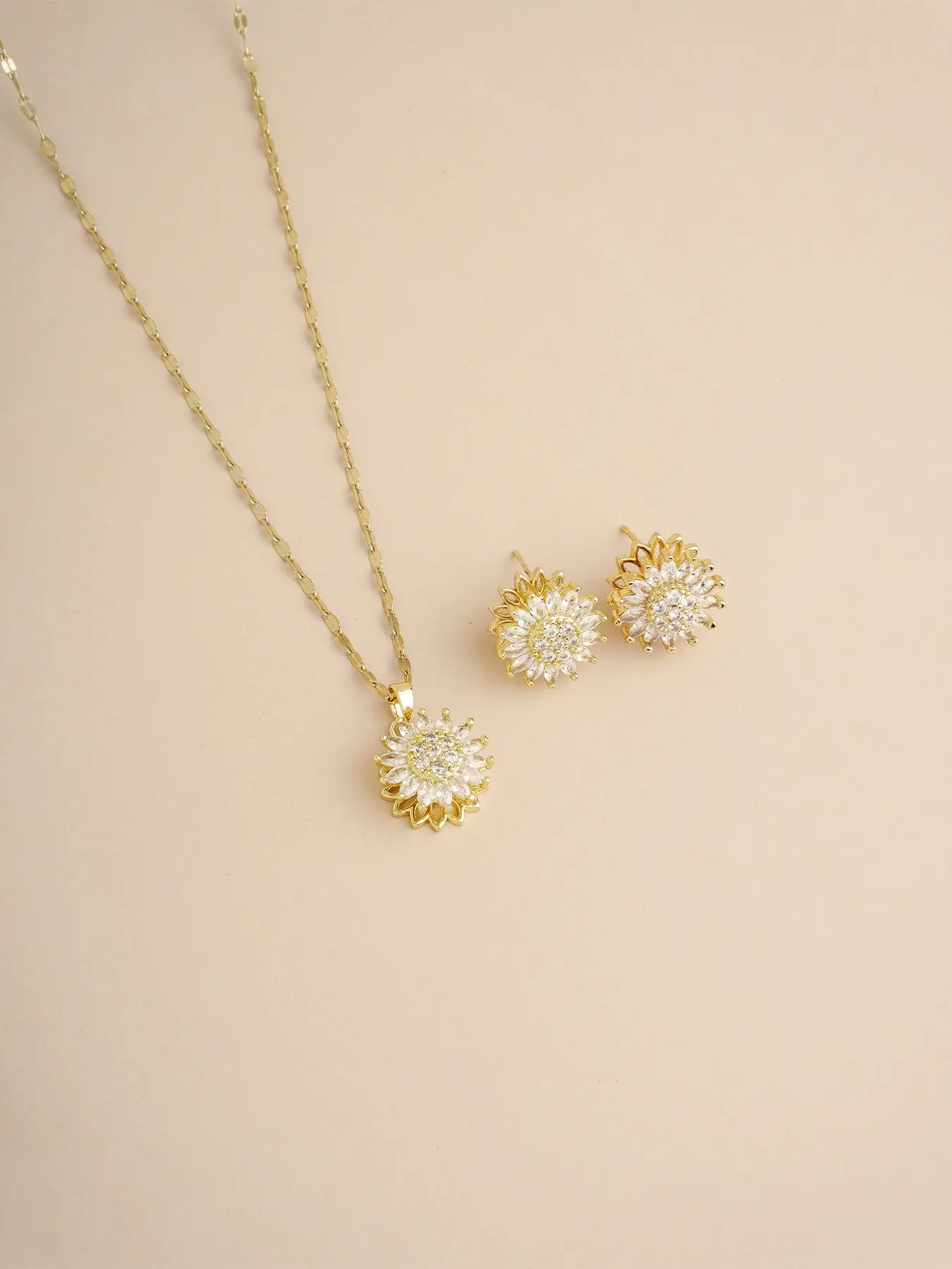 Sunflower Cubic Zirconia Jewelry Set Dainty Flower Pendant Necklace Stud Earrings for Women Wedding Bridal Gift