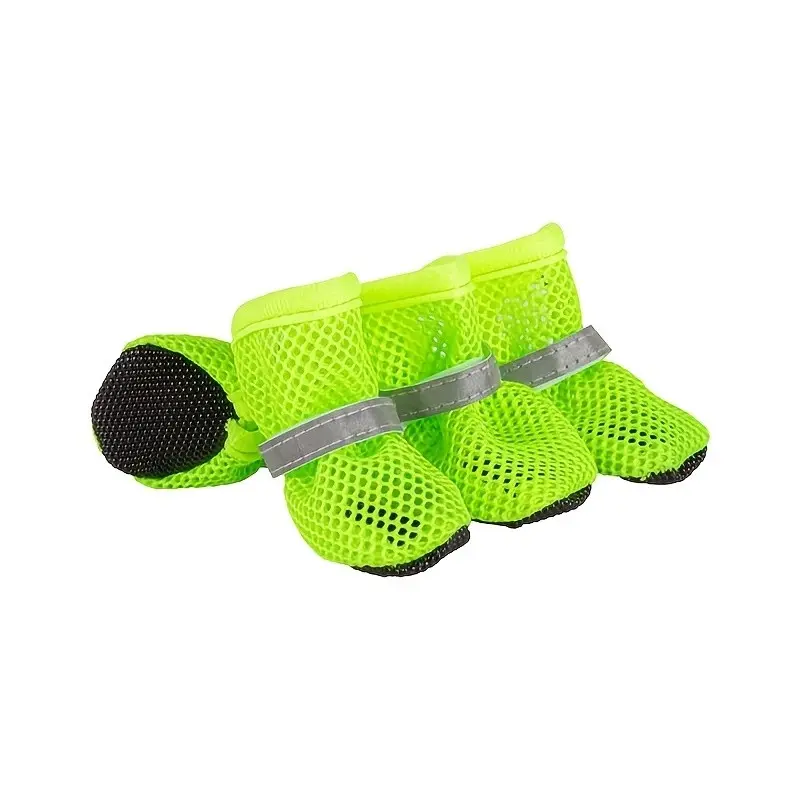 Set of 4 Dog Outdoor Shoes, Pet Protection Dirt-Resistant Shoes, Reflective Design for Night Walking, Ideal for Dogs & Cats, Puppy Shoes, Kitten Shoes