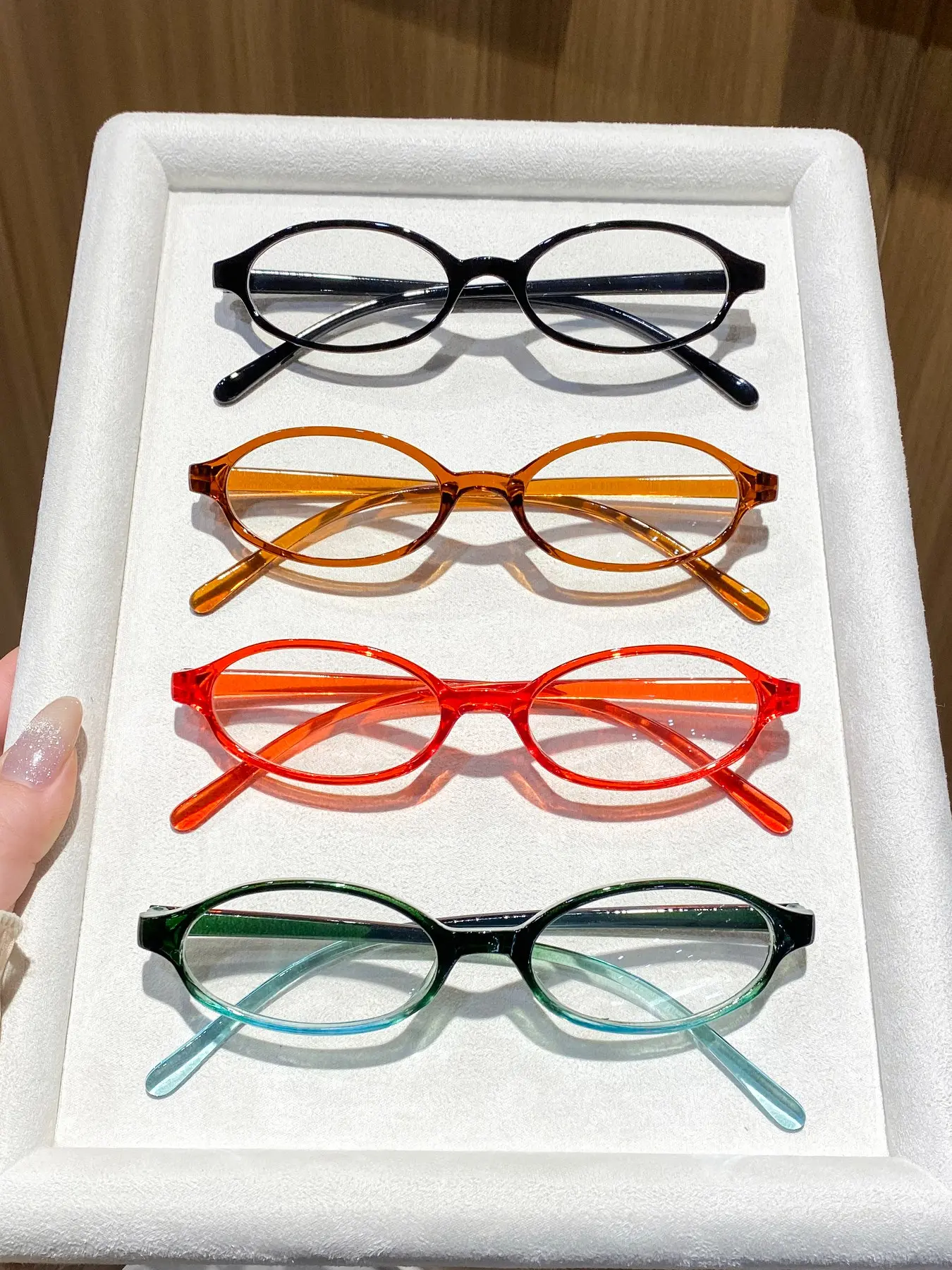 4 Pairs Women's Plastic Oval Gradient Small Glasses, Simple Stylish Sexy Lightweight Cute Fashion Eyewear for College Home Online Classes Fashionable Frames Glasses