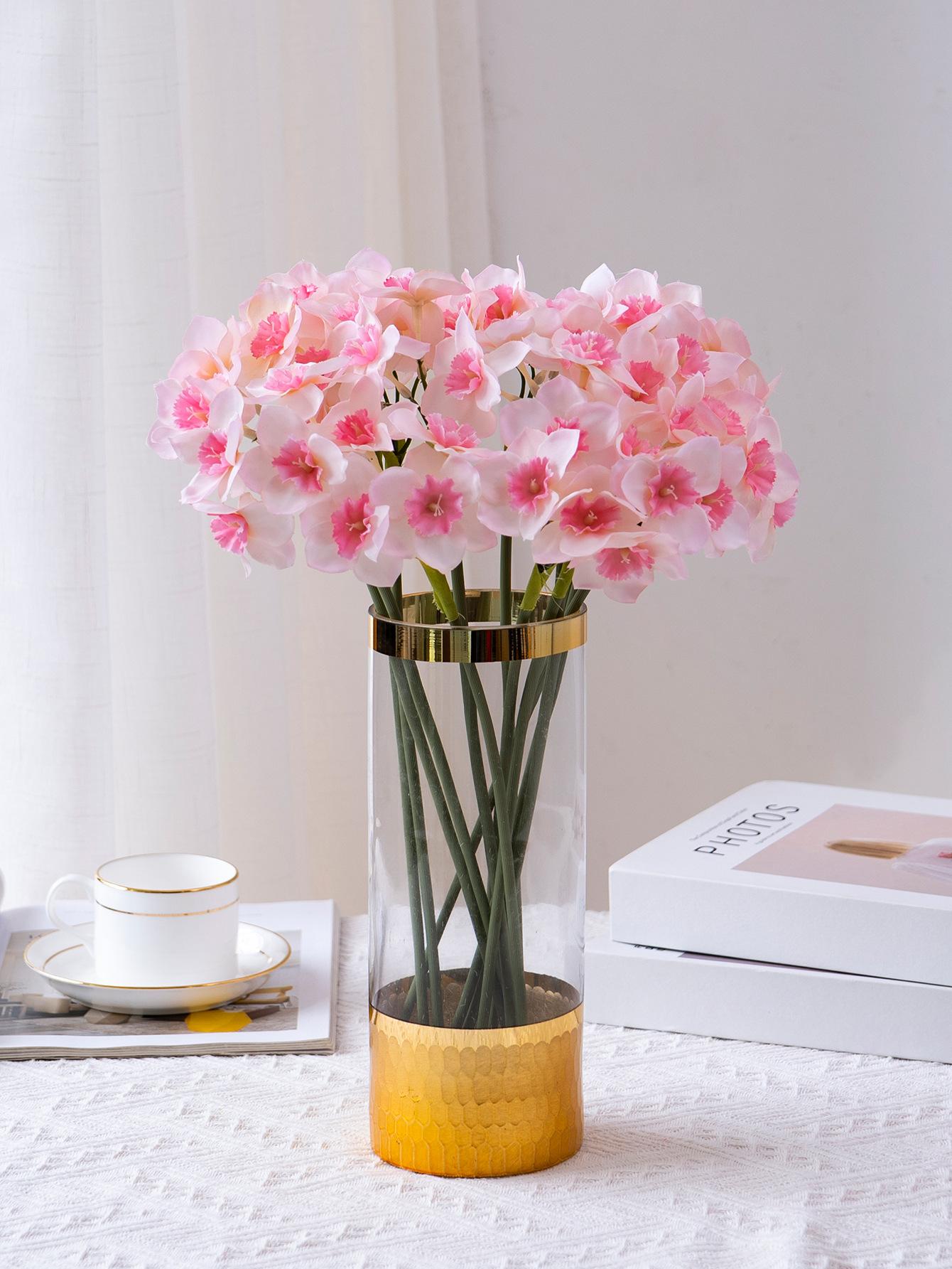 Daffodil Bouquet Silk Flower Plastic Living Room Table Decoration Artificial Fake Flower Potted Plant Home Decoration
